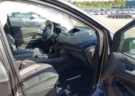 2017 Ford Escape Se z USA, uszkodzony, nr VIN 1FMCU9G92HUB72735